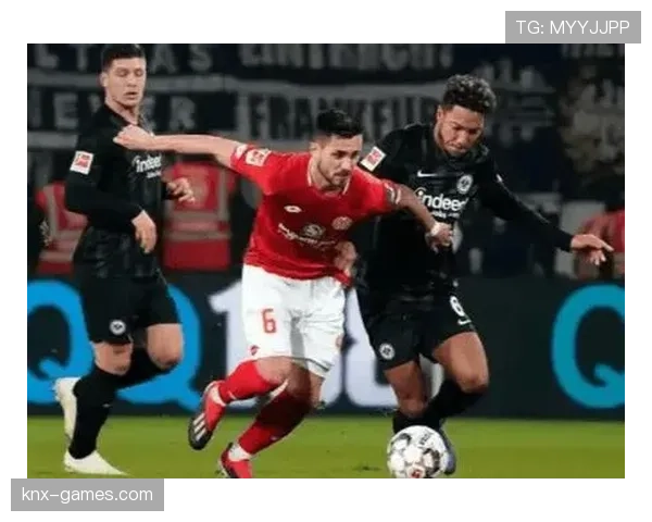 奥格斯堡关键球员状态回暖,率队斩获关键胜利 奥格斯堡关键球员状态回暖,率队斩获关键胜利